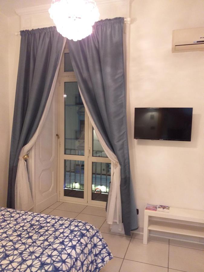 Beb Pantarei Bed & Breakfast Naples Exterior photo